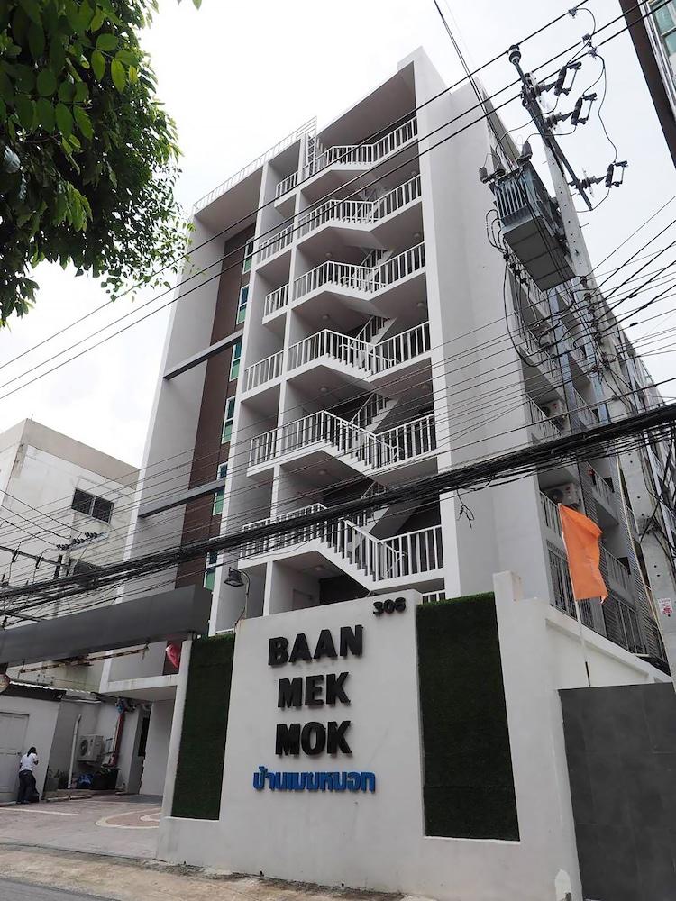 Apartamento Baan Mek Mok Bangkok Exterior foto